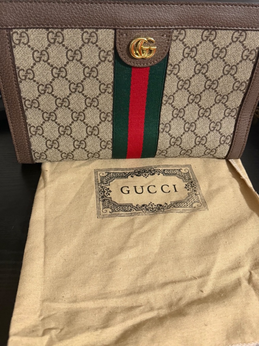 Gucci Beige Monogram Shoulder Bag with Green & Red Web Stripe - Picture 2 of 8